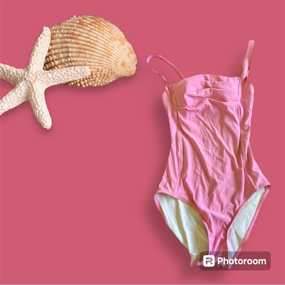 Calvin Klein Swimwear Pink One Piece swimsuit size 8 medium
